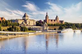 SZCZEC~1